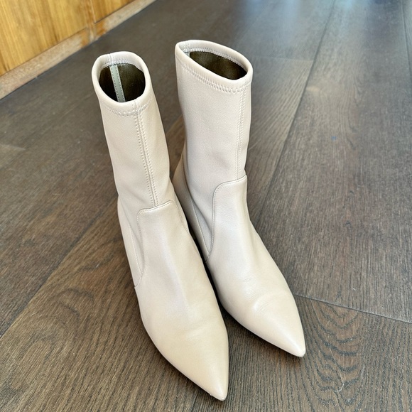 Stuart Weitzman Landry 75 Boot - Picture 4 of 9